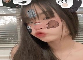 น้องสาวของเธอถูกจับโดยตัวเองในการเซลฟี่