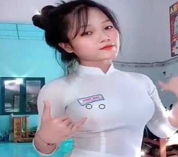แฟนสาวของหญิงสาวที่มีเสน่ห์เหมือนมีคืนเค็มที่ไม่รู้ลืม