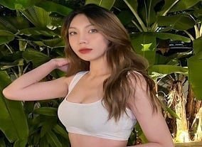 พี่สาวของฉันชอบที่จะเอาดิ๊กพี่ชายของเธอเข้าไปในหียาวของเธอ