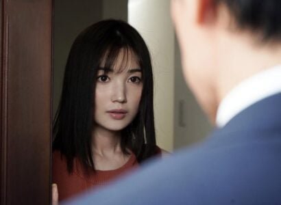 หลังจากสิบปีครูยังคงมีเพศสัมพันธ์กับนักเรียนที่เขาบังคับ